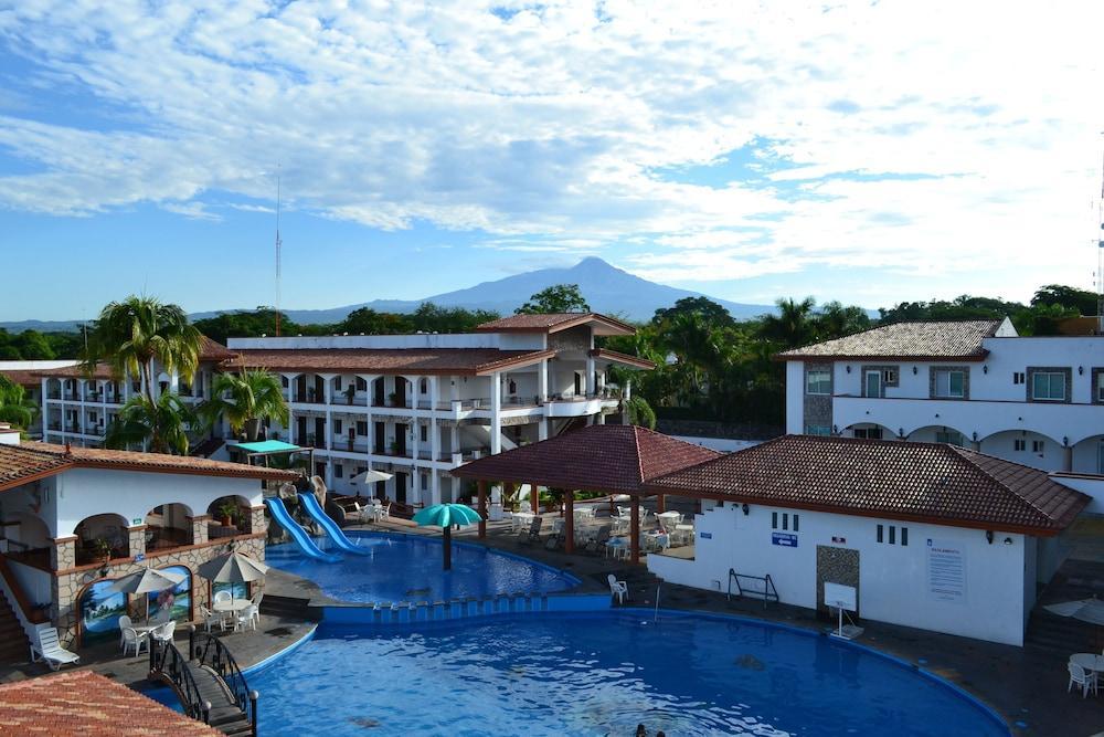Hotel Maria Isabel Colima Esterno foto