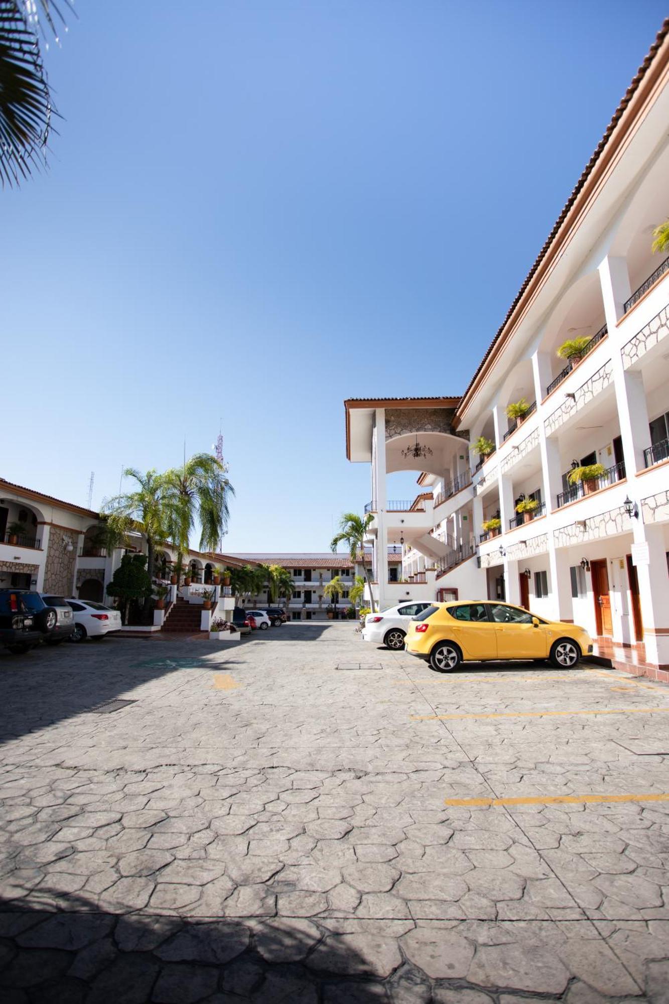Hotel Maria Isabel Colima Esterno foto