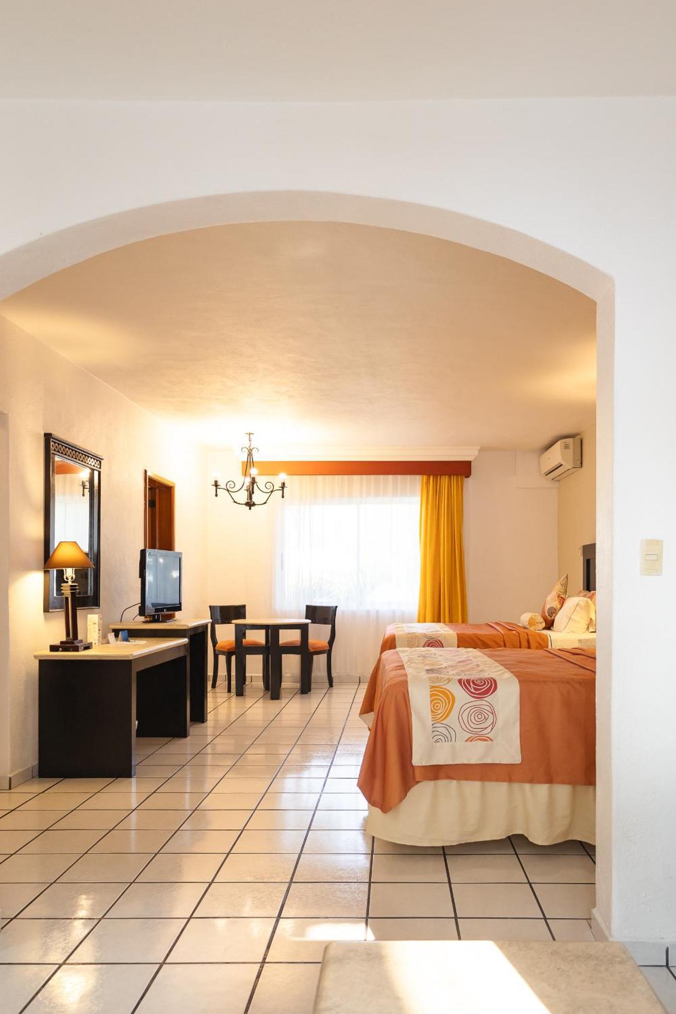 Hotel Maria Isabel Colima Esterno foto