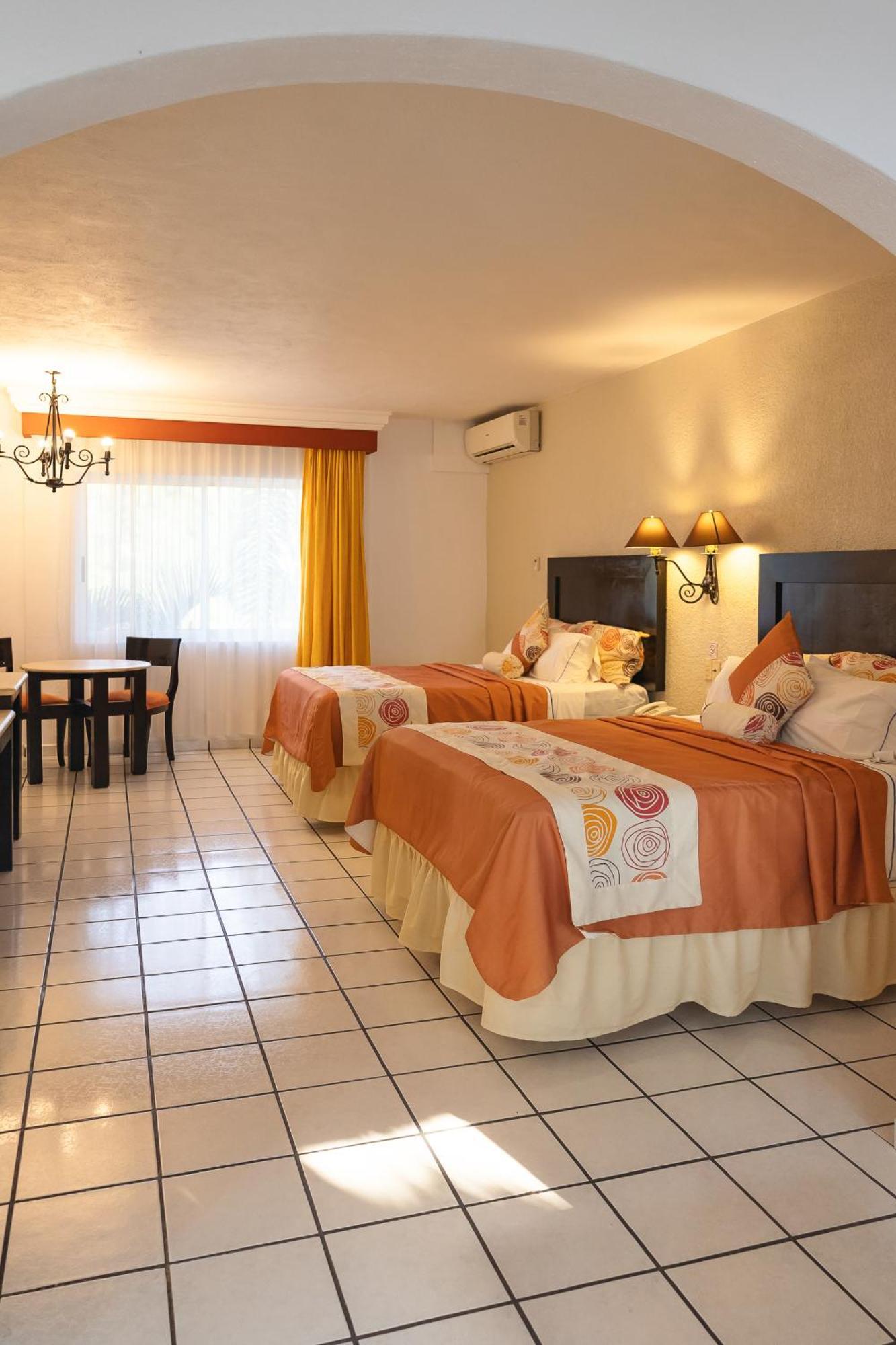 Hotel Maria Isabel Colima Esterno foto
