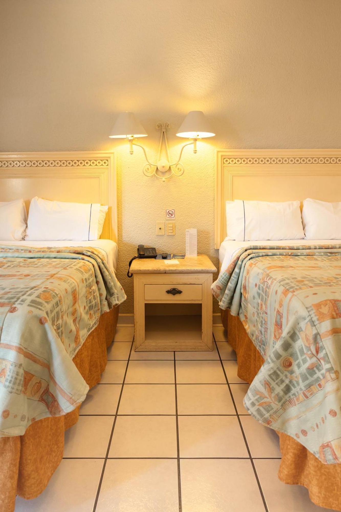Hotel Maria Isabel Colima Esterno foto
