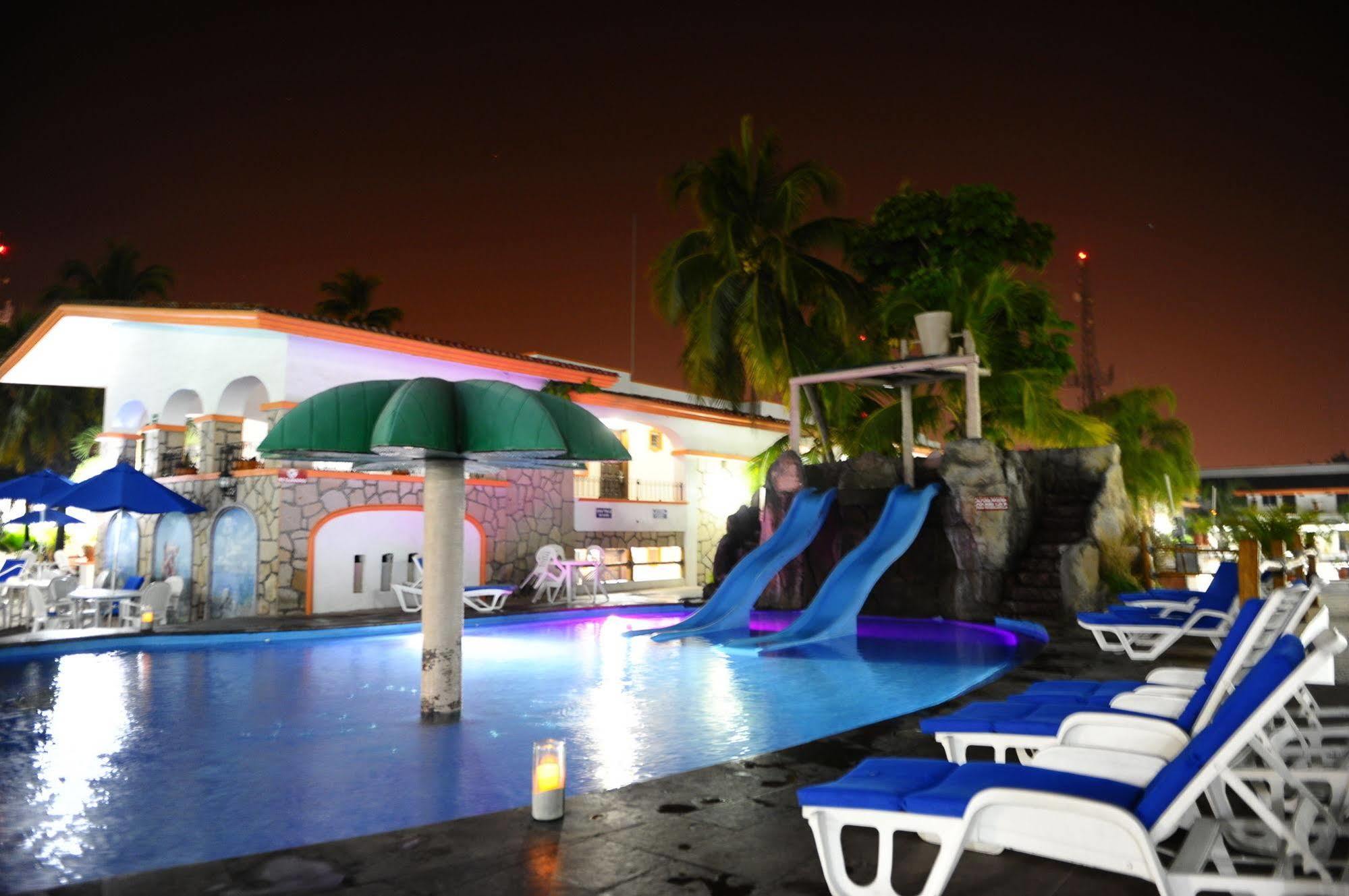 Hotel Maria Isabel Colima Esterno foto