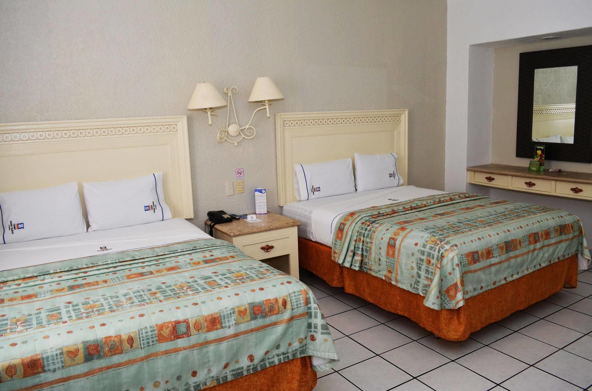 Hotel Maria Isabel Colima Esterno foto